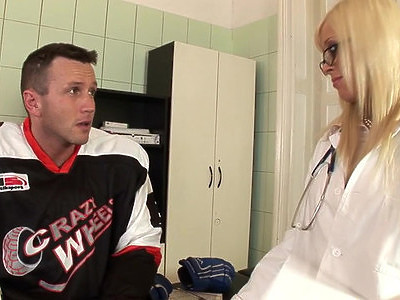 fajna dziewica i panda