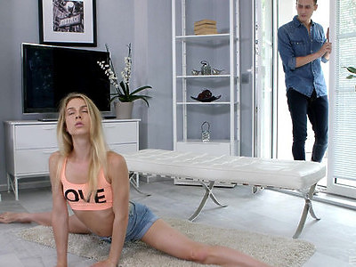 amatorka ciągnie w drodze powrotnej