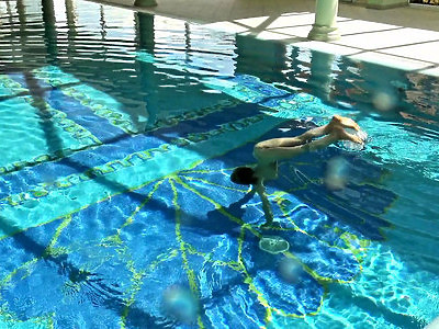 młoda czarna i śliczna