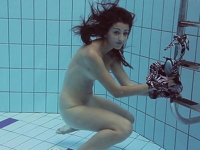 pulchna dupcia i cycuszki słodkiej nastolatki