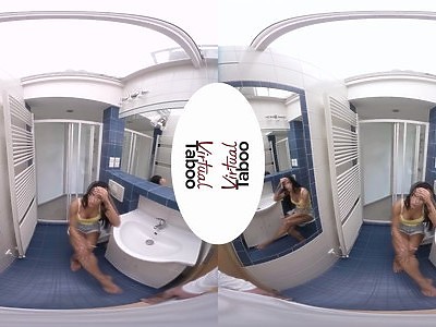 szklaną zabaweczka po piczy nastolatki