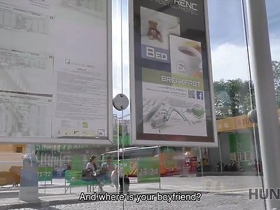 nastolatka pucuje huja cipcią