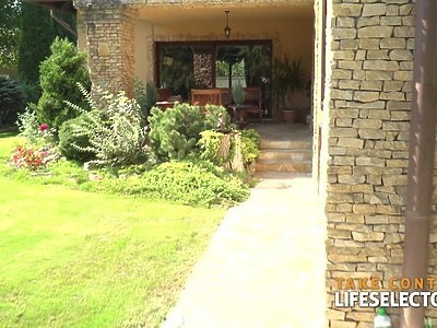 młode cichodajki lubią sex na jeźdzca