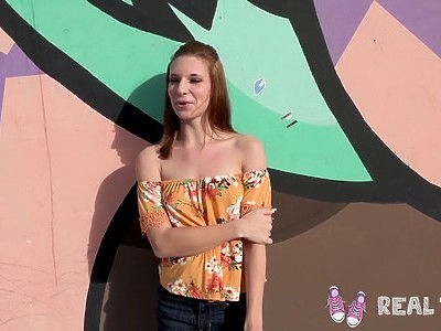 ta nastolatka jest wiecznie napalona