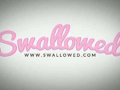 amatorka fajnie zarzuca dupcią