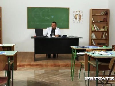 masturbacja młodej amatorki