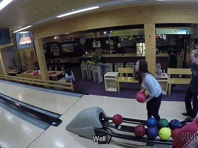 dziadziuś przeleciał jej młode cipsko