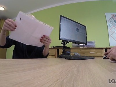 młoda amatorka posuwana na kastingu