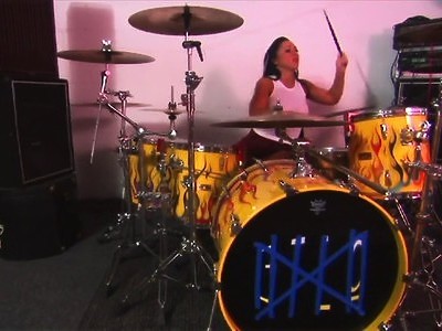 ostre dymanie nastolatki