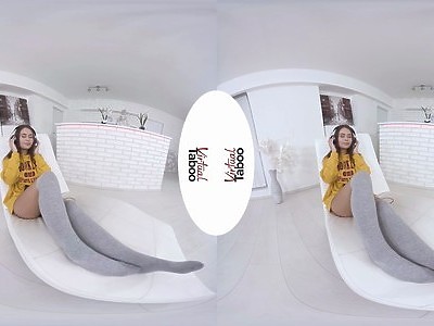 ostre nastolatki dymane w biurze