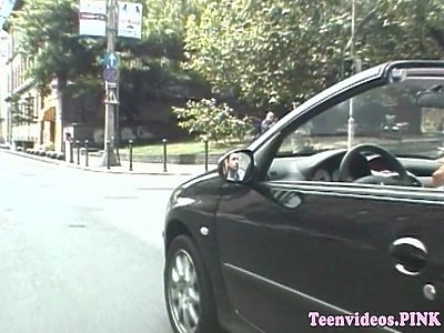 nastolatka z duża dupką ujeżdża faceta