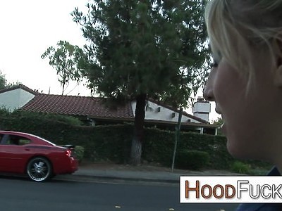 amatorka masturbuje się analnie seks zabawkami