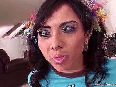 pulchna nastolatka z wielkimi balonami i jej napalony chłopak