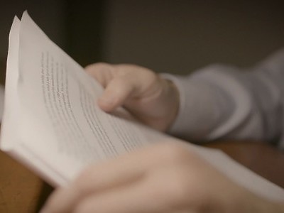 nastolatka jęcząca z rozkoszy