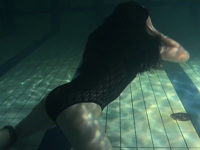 dziewica z dużą czekoladką