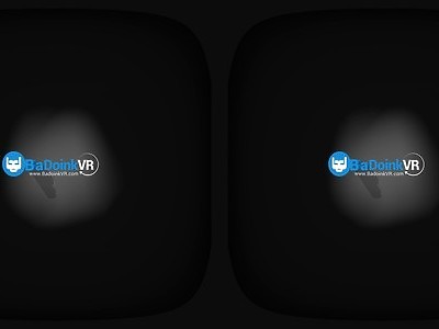 młoda onanistka z paluszkiem w dupce