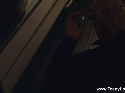 super nastolatka i super lodzik