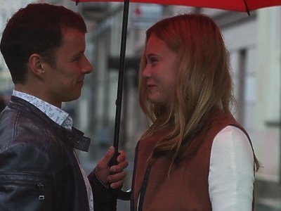 ruda cipeczka młodej dziewczyny