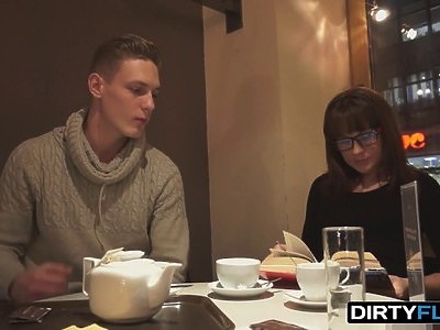 dogodził młodej gwiazdce porno