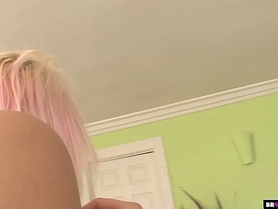 nastolatka z ciasną dupcią