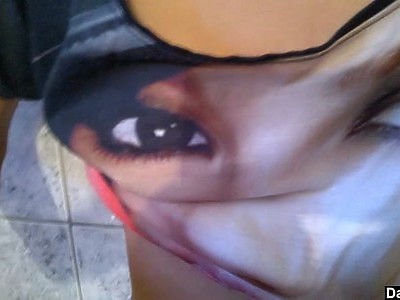 seks analny z napaloną amatorką