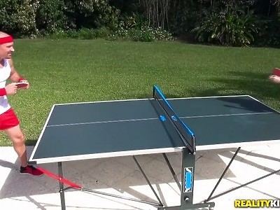 nastoletnie lesbijki dotykaja się