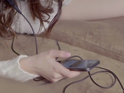 piękny trójkąt z dwiema nastolatkami