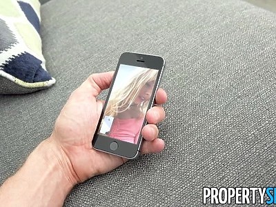 młode dziunie wylizują swe mokre piczki