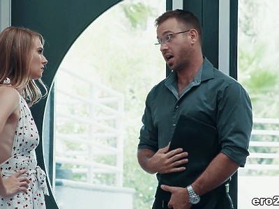 filigranowa dziewica pragnie spróbować seksu analnego