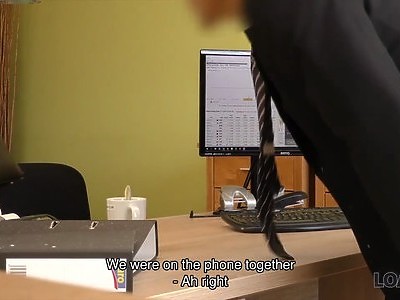 nastolatka chętnie się masturbuje