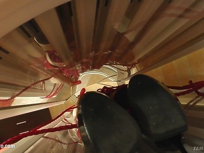 nastolatka w seksownym stroju