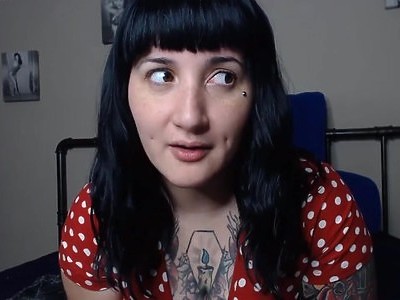 amatorka wysysa spermę z bolca