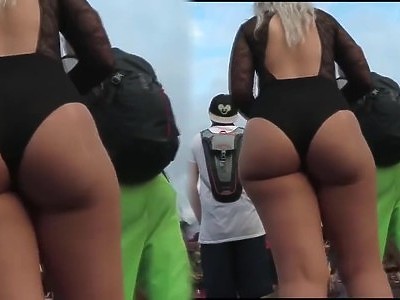 szalona dziewica lubi smak spermy