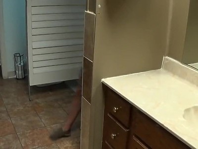 amatorka zrobiła gałę i ma ochotę na seks