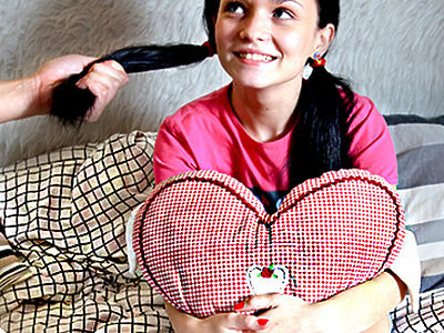 te młode cipki oszalał na swój widok