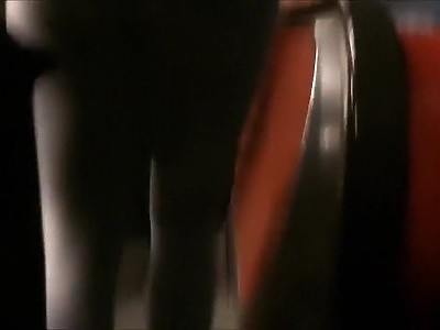 nastolatka w czerni kocha ostry seksik