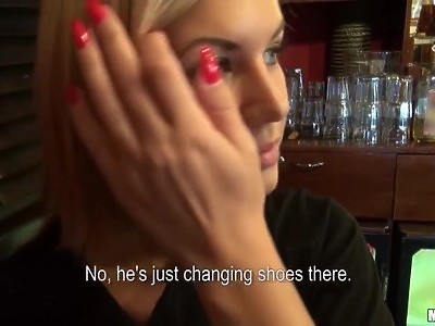 młoda sammie podniesiona i wyruchana