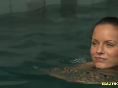 uczennica i sex maszyna