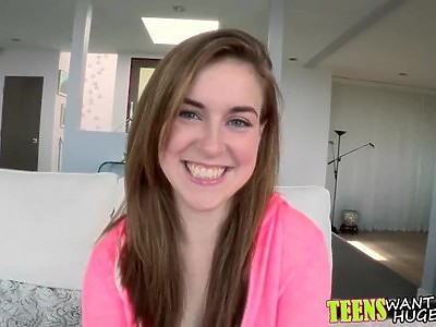 nastolatka wydymana w usta i dupcię