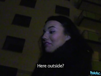 super osiemnastka liże jego grubą pałkę