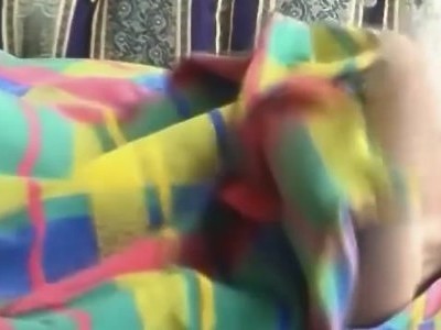 nastolatka z dużą dupką lubi seksik od tylca