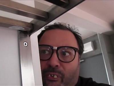 dwie słodkie nastolatki słodko się liżą