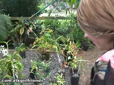 młoda chce się pierdolić