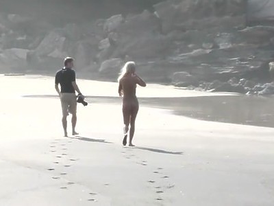 nastolatka z wielką dupą ujeżdża pałę