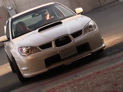 żądna seksu przyrodnia siostra wyruchana w kuchni przez brata