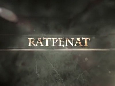 seksowna nastolatka sika do umywalki