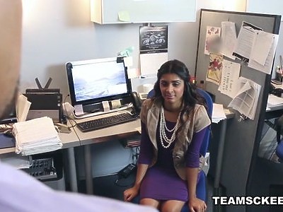 nastolatka zaliczona przez długowłosego blondyna