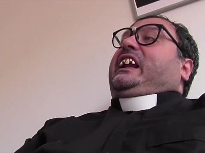 blond nastolatka i brunetka z facetem w trójkącie