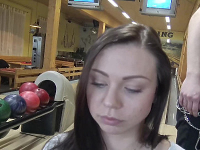 seks z osiemnastolatką na wyrku