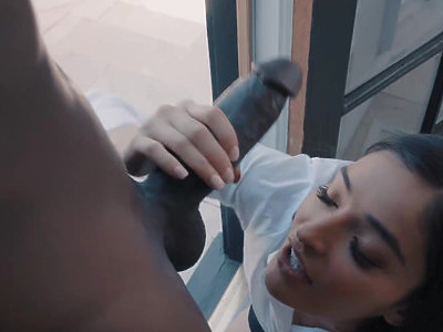 nastka naga w przebieralni